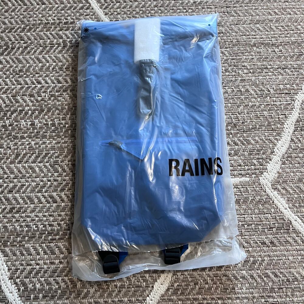 RAINS Waves Roll top rucksack backback - Picture 2 of 5